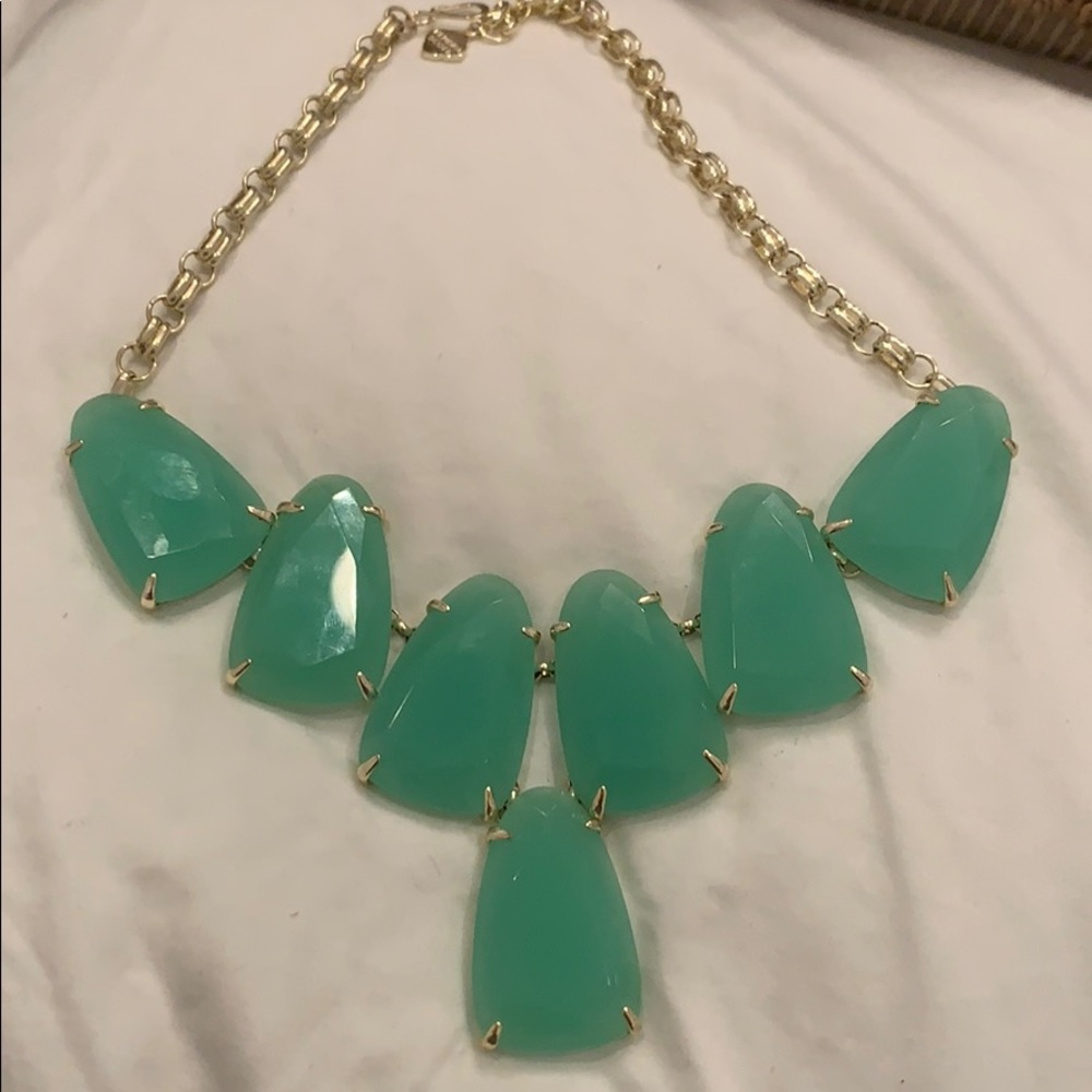 Kendra scott stone necklace